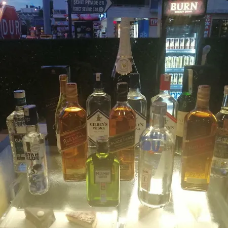 Ferman Imperial Night Club Restaurant Hotel *